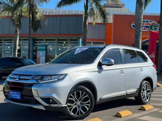 MITSUBISHI OUTLANDER 2.0 16V GASOLINA 4P AUTOMÁTICO MITSUBISHI OUTLANDER 2.0 16V GASOLINA 4P AUTOMÁTICO